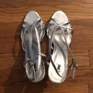 Fioni Silver 1.5in Heels Size 9.5